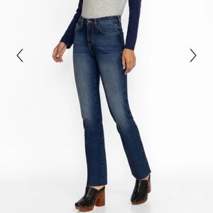 Johnny Was Sancere High Rise Straight Leg Blue Jeans Medium Wash (MEW)